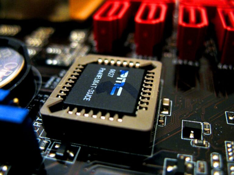 Cómo saber si tu BIOS está limitando el PCIe a Gen3