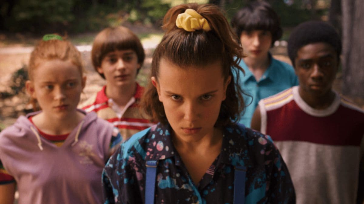 Millie Bobby Brown emocionada al finalizar el rodaje