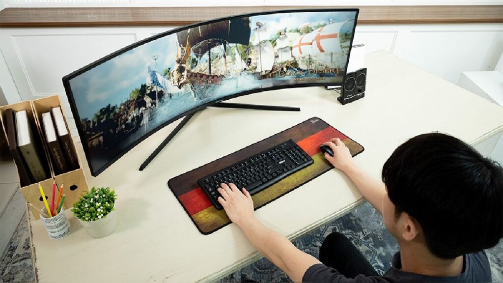 monitor curvo