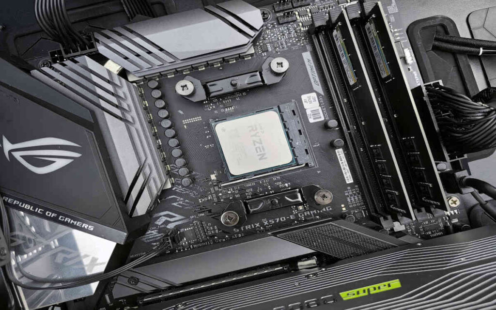 ¿Qué es una placa base y para qué sirve?
