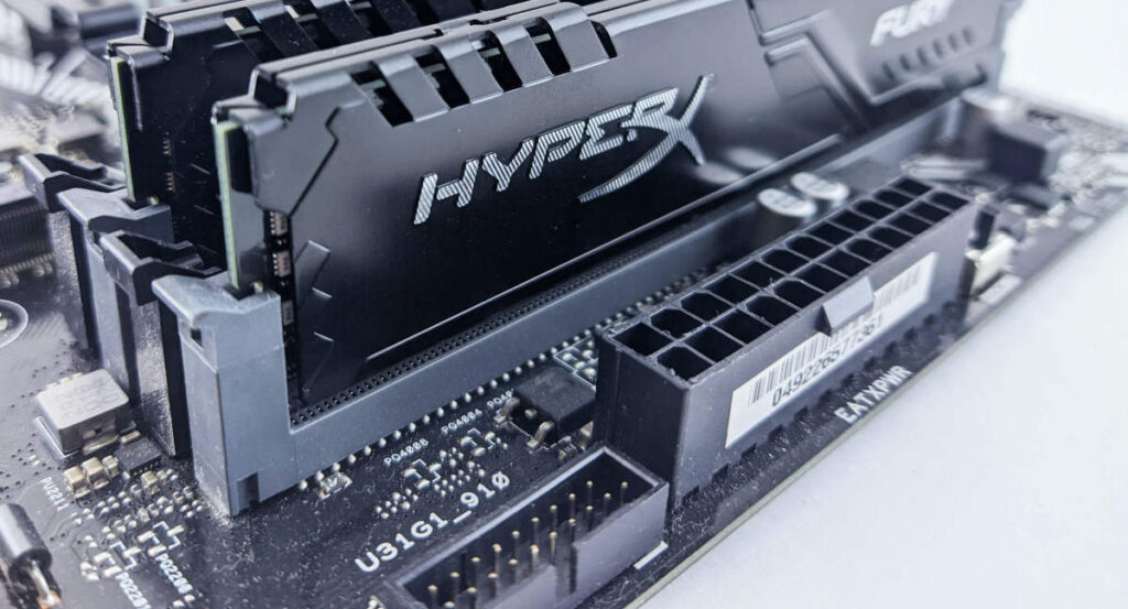 Qué fuente de alimentación necesitas para una gráfica RTX 5090
