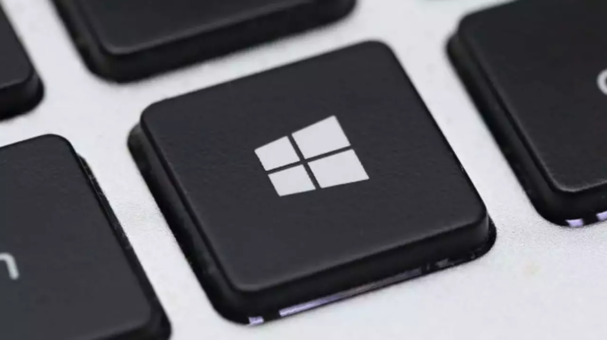 Tecla Windows + R