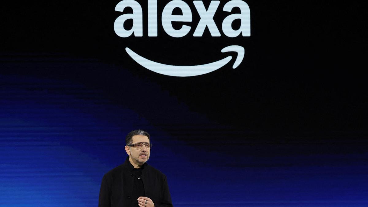 Interacción de Alexa Plus con dispositivos