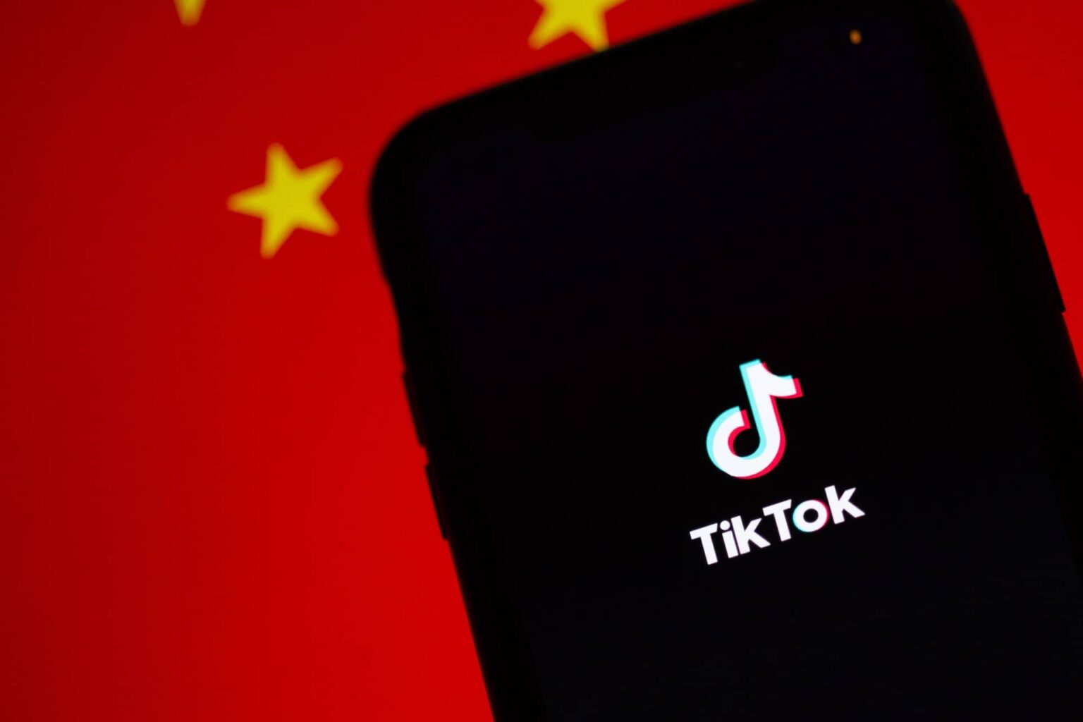 Differences between TikTok and Douyin: Which is better?