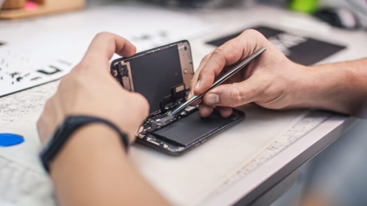 Cómo utilizar una guía de iFixit