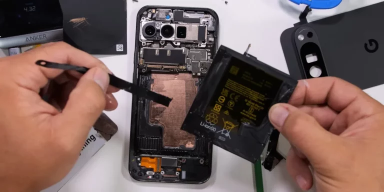 Cambiar la batería del Pixel 9a es una pesadilla