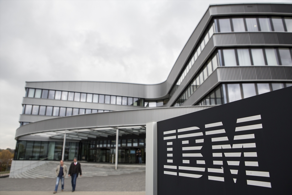 Superordenador cuántico IBM Starling