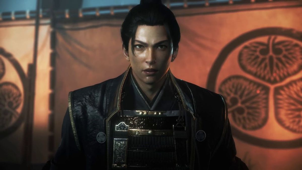 Protagonista alternando estilos de combate en Nioh 3