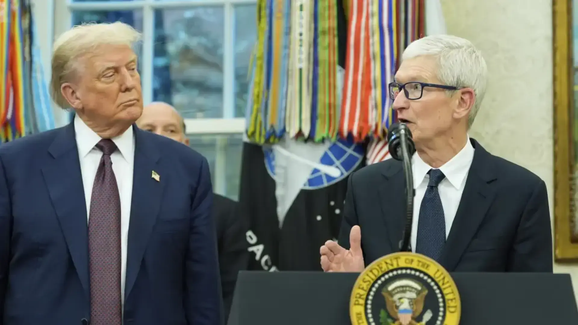 apple trump industria
