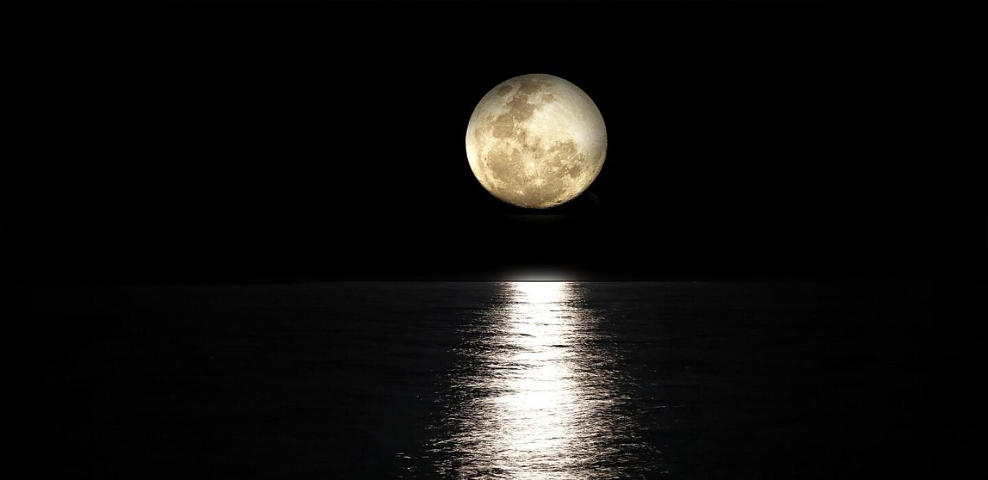 Eventos astronómicos Luna Negra agosto