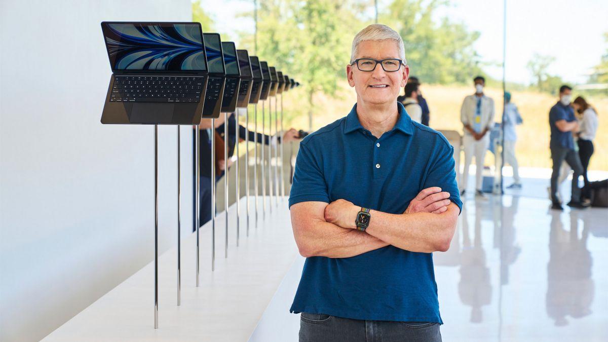 Tim Cook afrontando nuevos desafíos