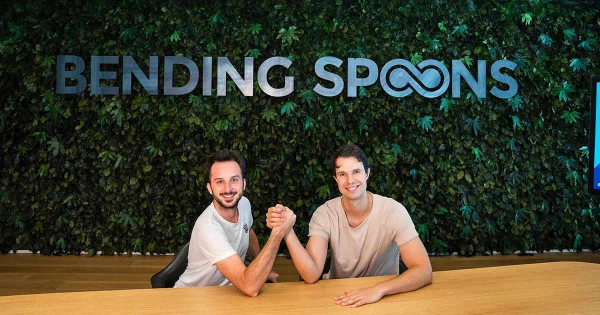 Bending Spoons