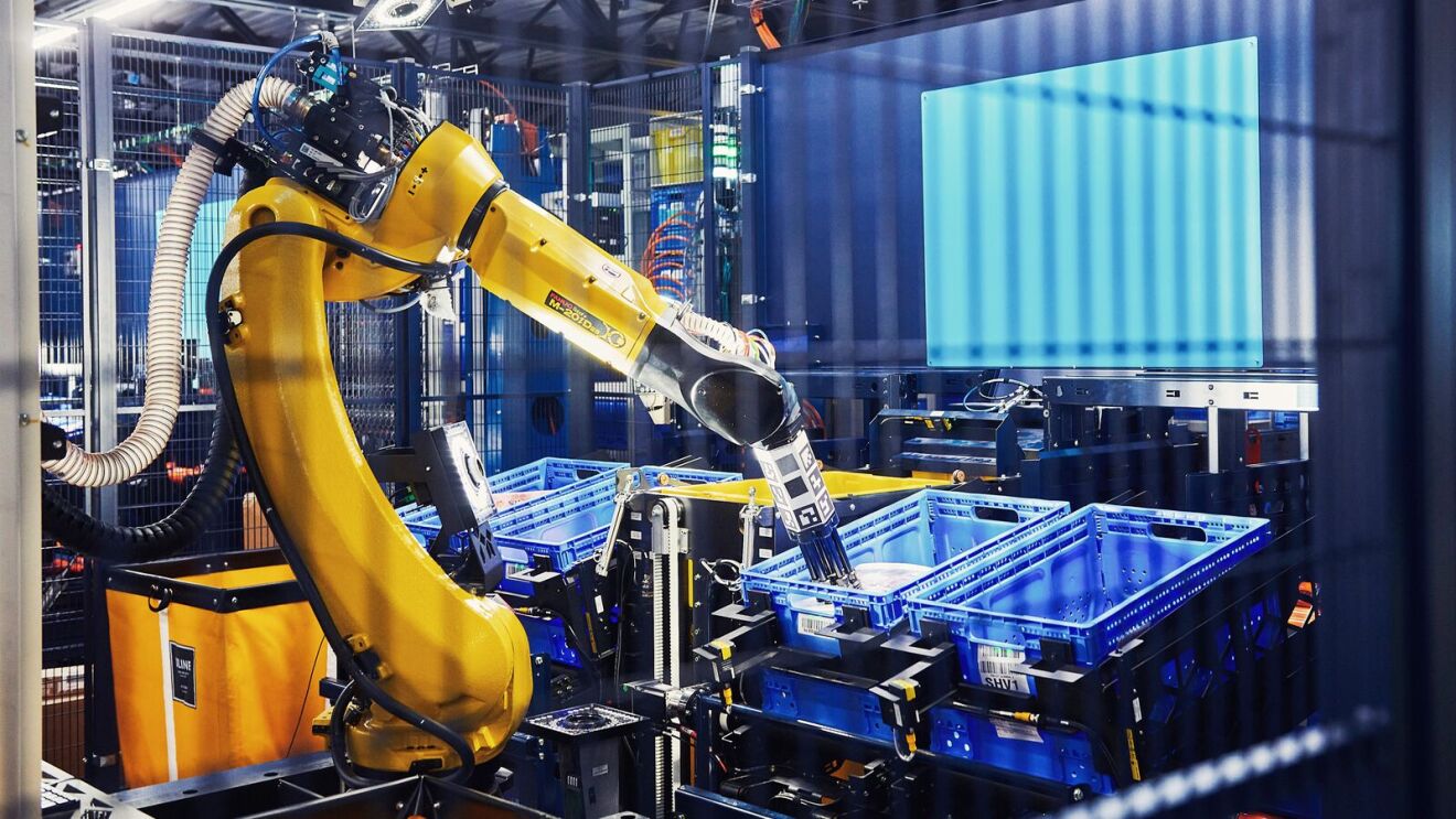 Amazon apuesta por los robots en sus almacenes