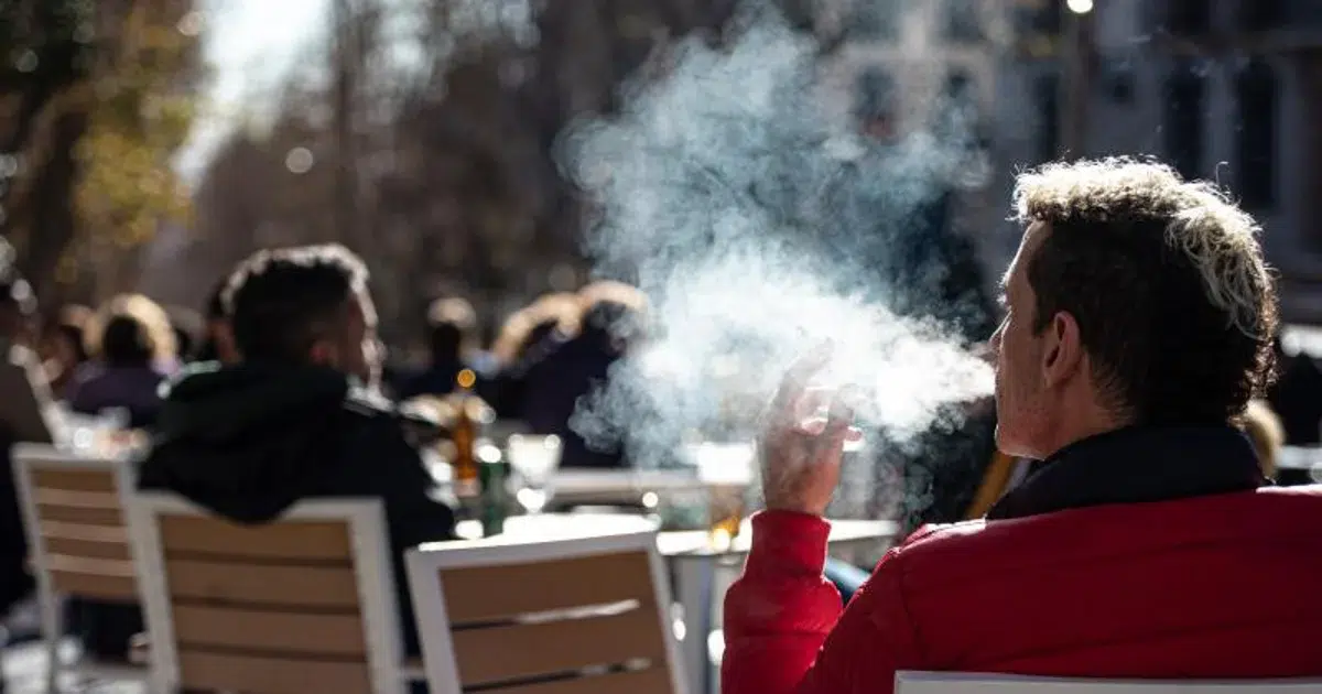 fumar en españa