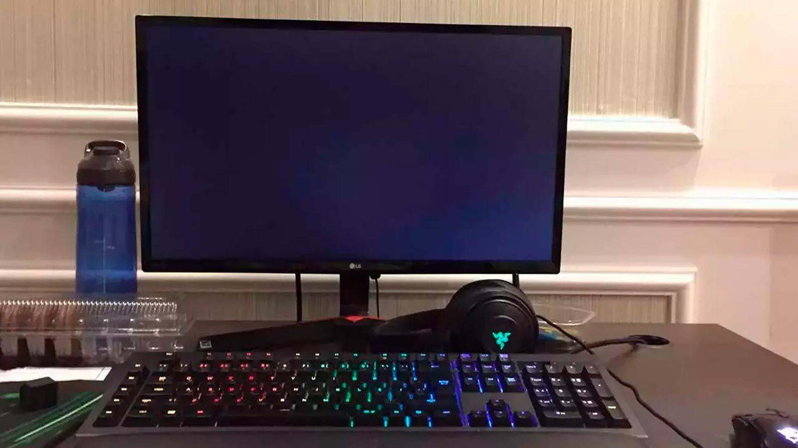 Revisar conexión monitor y cables