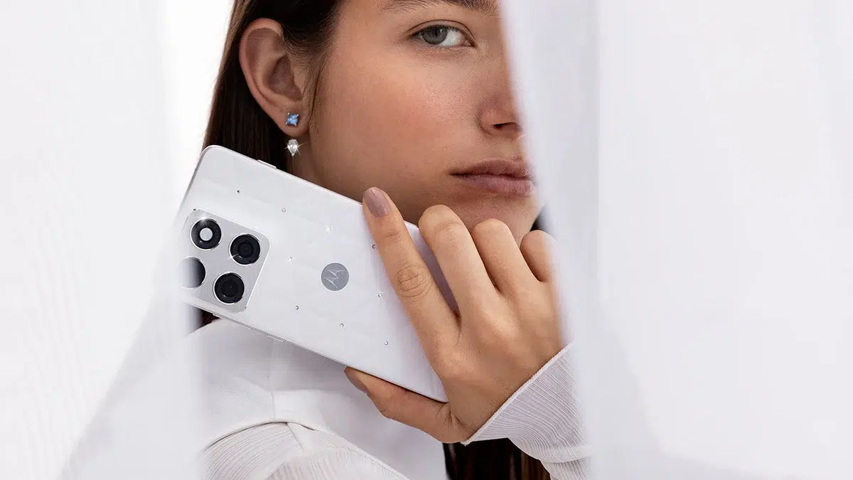 Motorola Edge 70 Swarovski