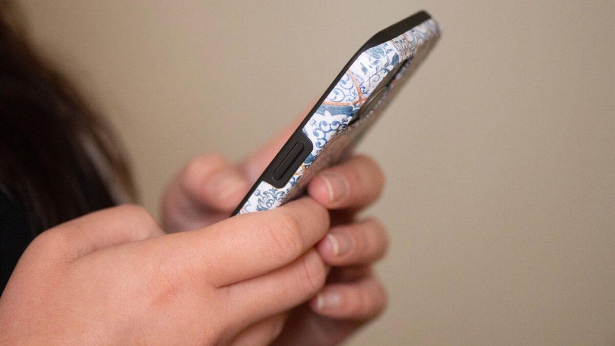 বিশ্বব্যাপী স্মার্টফোন বাজার ২০২৬