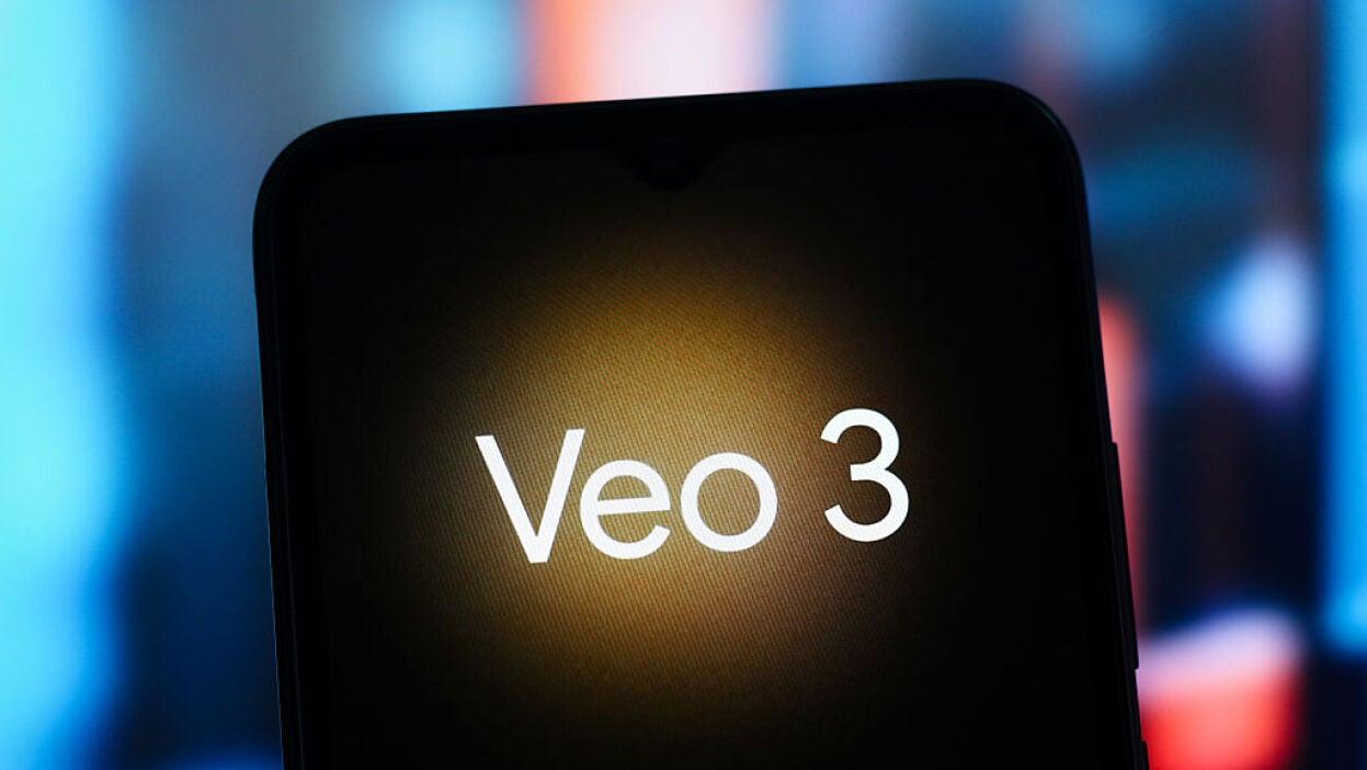 Creating vertical video with Veo 3.1