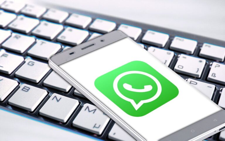 WhatsApp Web perd la session même si le mobile est connecté.