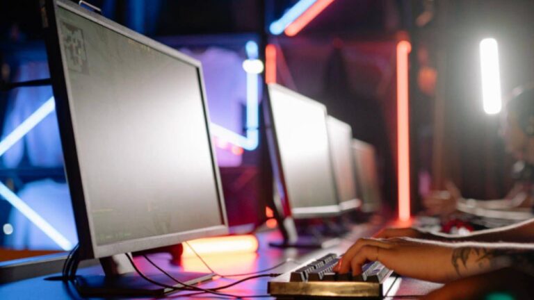 Mokhoa oa ho tseba hore na SSD ea hau e na le bothata ha u ntse u kenya mehlala ea AI