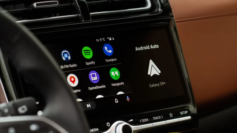 Android Auto се заглавува во бесконечна јамка