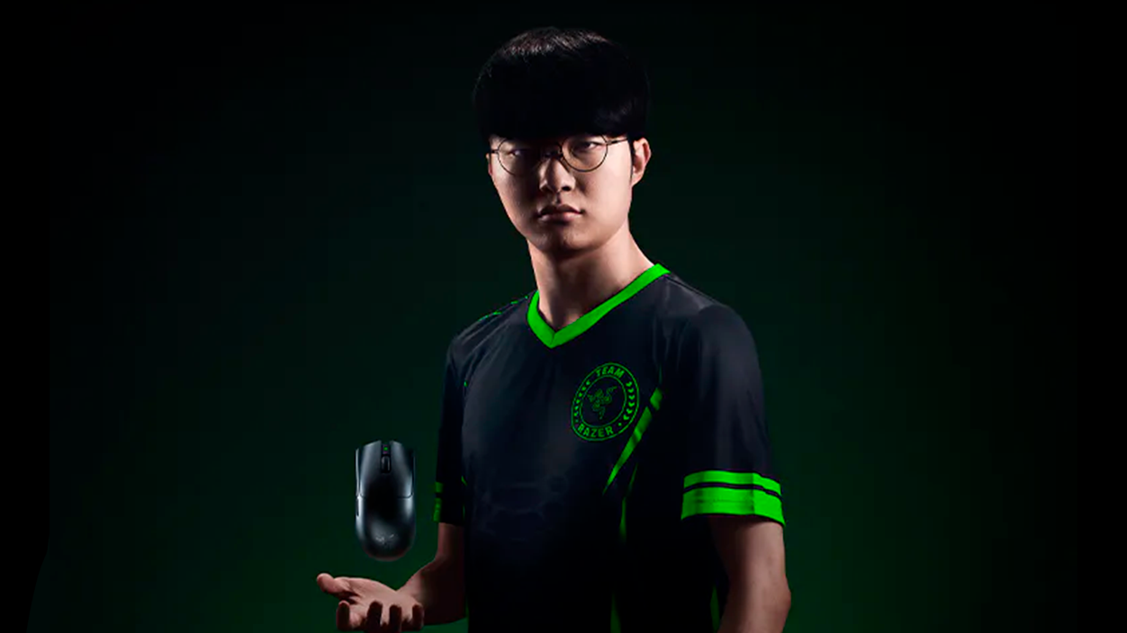 Razer Viper V4 Pro faker esports