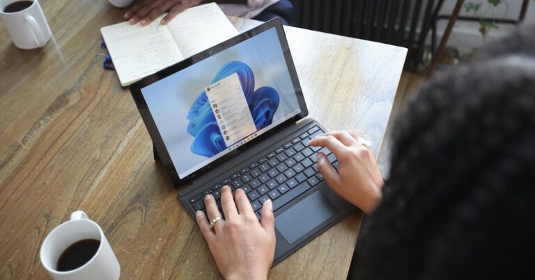 Cómo desinstalar la actualización de mayo 2026 de Windows 11 si causa problemas