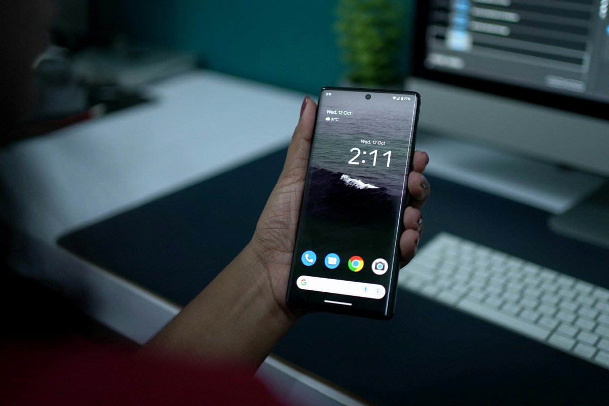Change permissions on Android