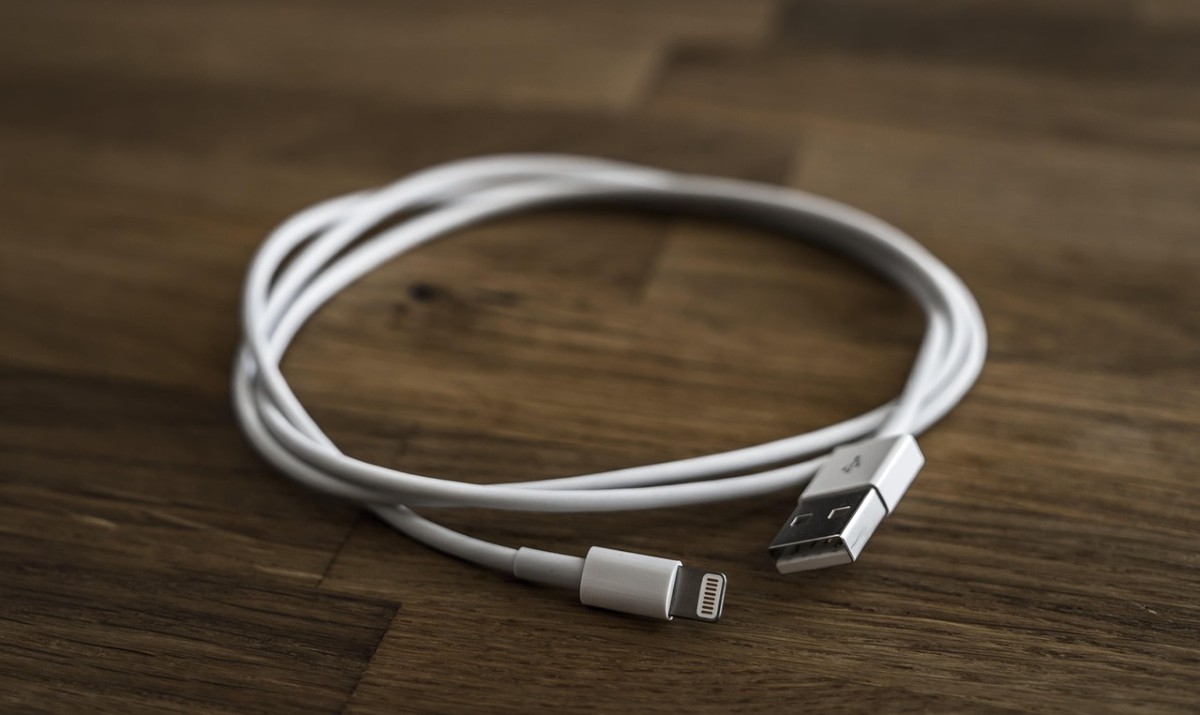 Here's how to tell if a USB-C cable is for video or just charging