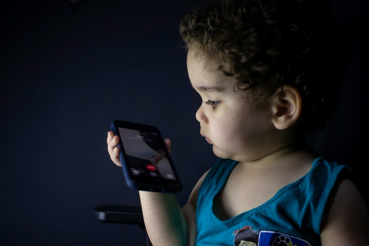 Tiempo de pantalla recomendado para niños