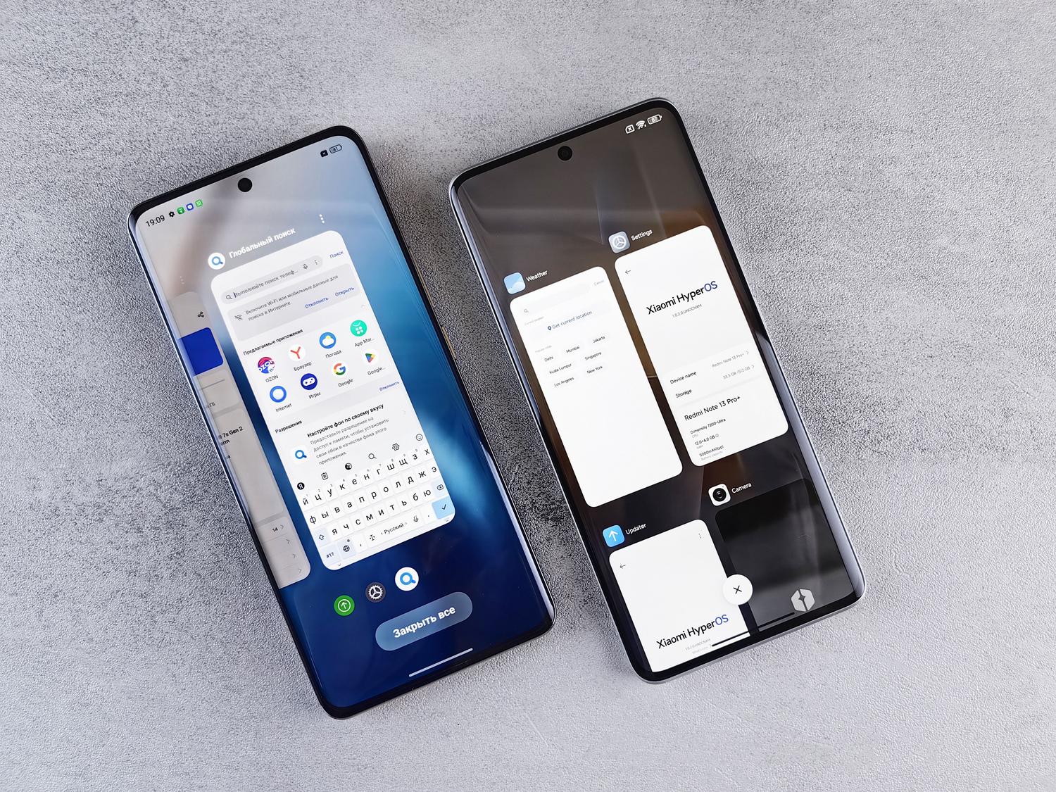 Duplicar aplicaciones con el Clonador de ColorOS Dos smartphones que representan el uso simultáneo de dos cuentas de una aplicación.